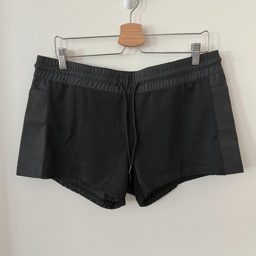 Nasty Pig Black Men's Size XL Barback Mesh Pocket Trunk Short